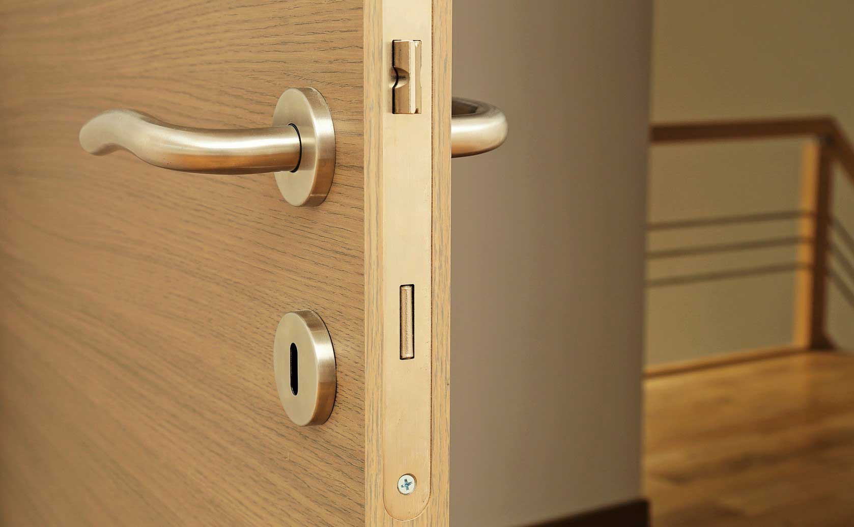 Замена замков - Москва